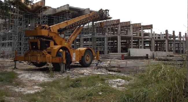 Se llevaron las máquinas pesadas