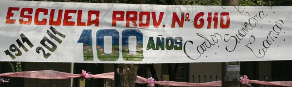 Homenaje a fallecidos de la Escuela 6110 Carlos Saavedra Lamas