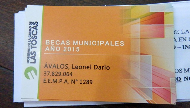 Entrega de credenciales de becas