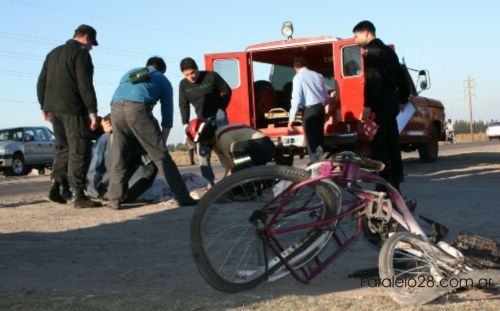 Falleció al cruzar la ruta