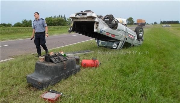 Dos vehículos chocaron de frente