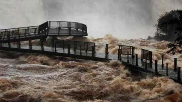 Reunión para un plan de acciones ante la creciente