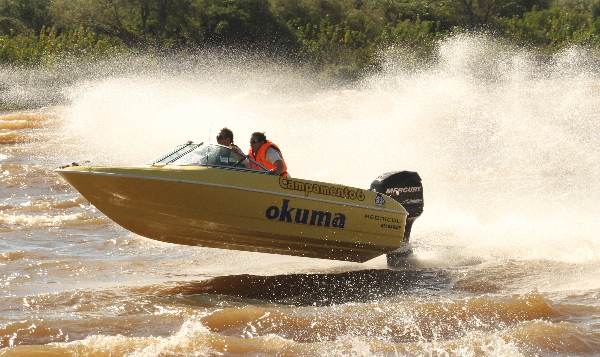 Participaron 879 equipos