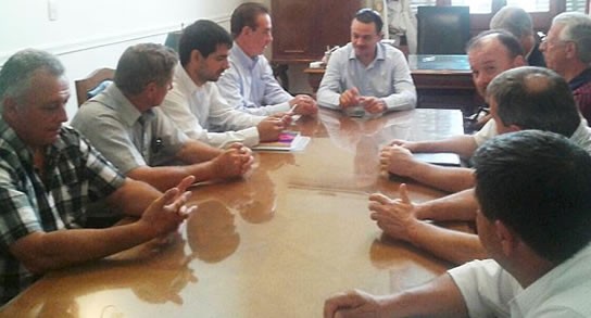 Se reunió con Galassi, intendentes y presidentes comunales