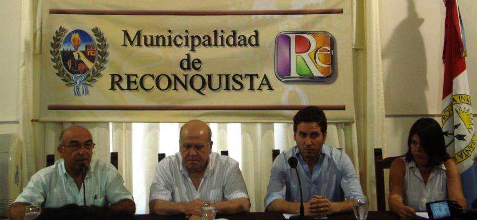 Entrega de préstamos para Apicultura en Reconquista