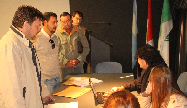 Impugnarían la licitación