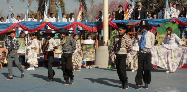 Acto por los 132 años de la ciudad