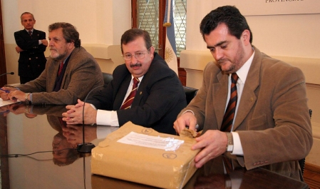 Apertura de sobres de la licitación hospital Las Toscas