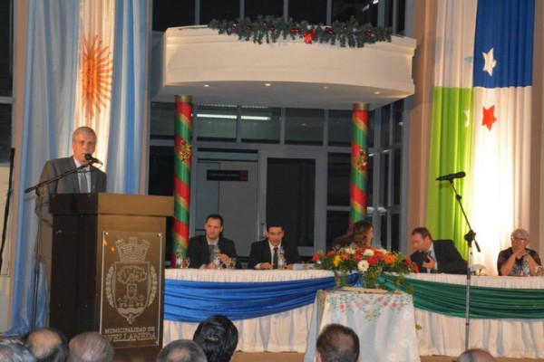 SCARPIN ASUMIÓ SU SEGUNDO MANDATO EN AVELLANEDA