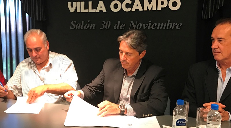 Firma de convenio para Villa Ana