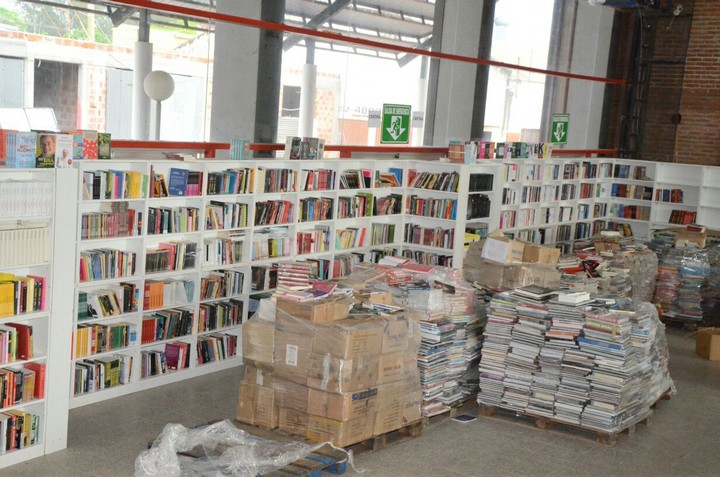 feria-del-libro-preparativos