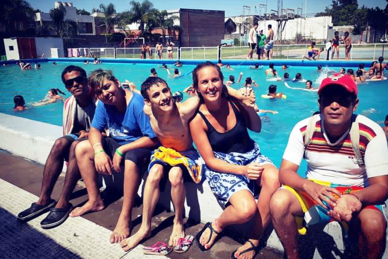 Trabajos en la pileta de natación del club social las toscas