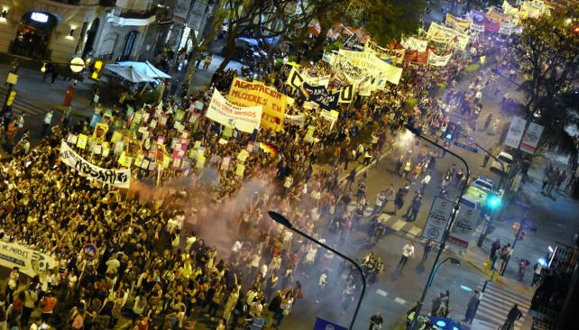encuentro-mujeres-rosario-marcha
