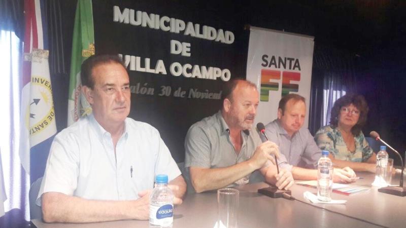 estela con crivelli en villa ocampo