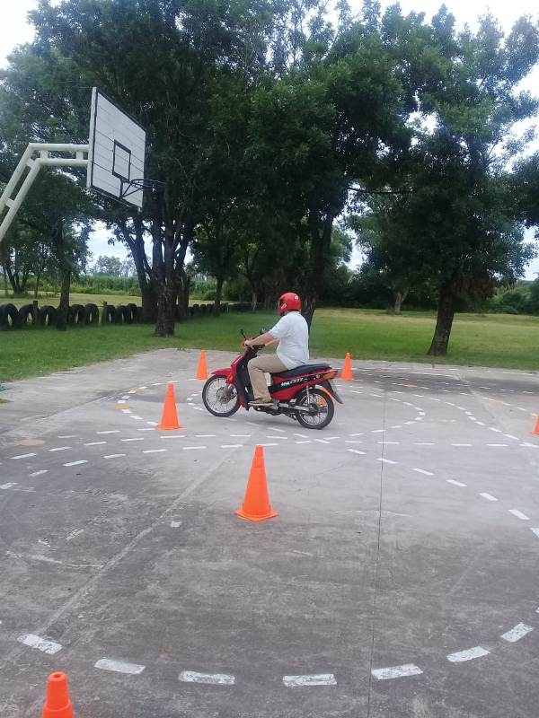 CENTRO DE LICENCIAS (7)