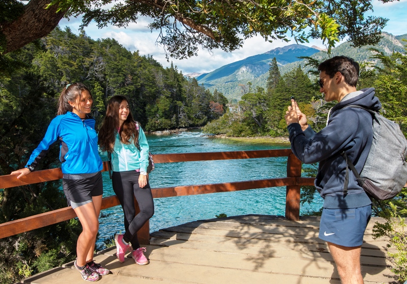 Alercal- río Menendez ( sendero a Pto Chucao).jpg