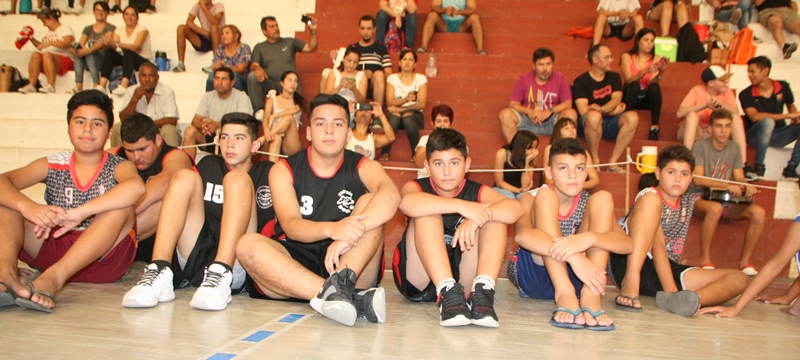 Huracan-basquet 008