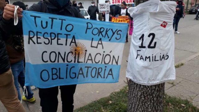 trabajadores porkys2