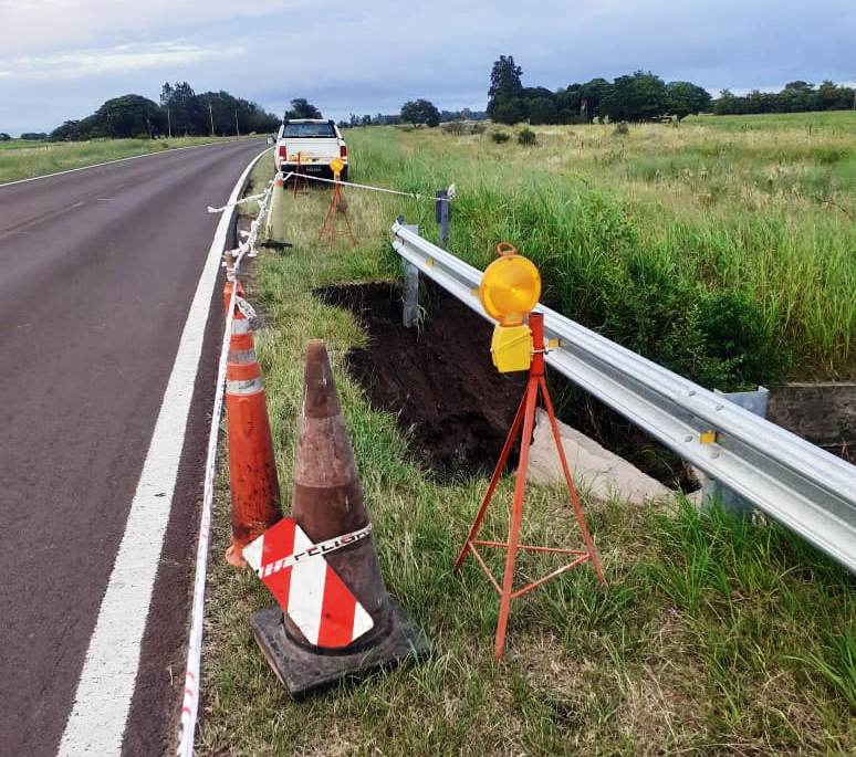 RN 11 - ALCANTARILLA AFECTADA KM 909 - 2-2-21 (2)