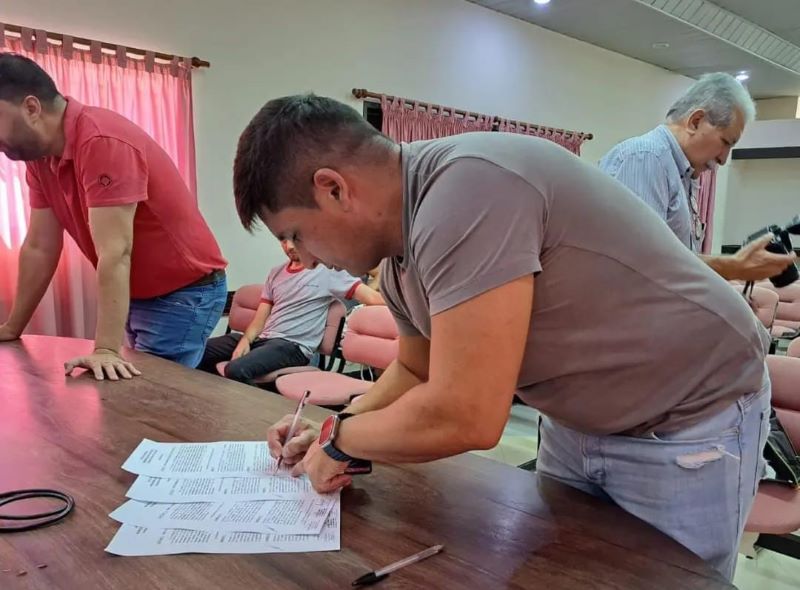 Representante de la firma Juan Carlos Leguizamón de la ciudad de Resistencia.