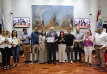 Felipe Michlig recibió del Concejo Municipal de Santa Fe la distinción “Valores Democráticos Raúl R. Alfonsín”