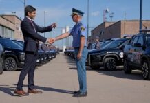 El Gobierno provincial entregó 50 camionetas 0 km al Servicio Penitenciario de Piñero