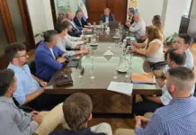 Felipe Michlig encabezó una ronda de consultas por el Proyecto de Ley Orgánica de Municipios