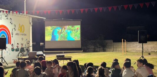 Villa Ocampo: Se llevó a cabo «Noches Mágicas en el CAF» con gran participación de las familias