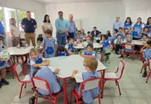 El senador Michlig y el ministro Goity inauguraron aulas en Colonia Rosa, San Guillermo y Monte Oscuridad