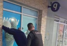 Villa Ocampo: Detienen a un hombre por intentar ingresar a una vivienda