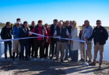 Pullaro inauguró un puente clave para la producción en el norte provincial