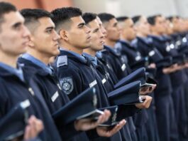 Santa Fe quiere sumar 1.400 nuevos policías y ofrece becas de hasta 500.000 pesos para la formación