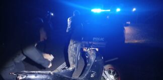 Villa Ocampo: Recuperan una motocicleta robada y detienen a dos sospechosos tras una persecución
