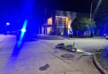 Las Toscas: Dos motociclistas resultaron heridos tras un choque con una camioneta