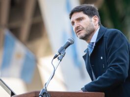 Pullaro reivindicó el legado federal de Santa Fe y llamó a construir “una Nación con libertad e igualdad”