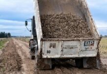 Nicanor Molinas recibirá $109 millones de fondos provinciales para mejorar caminos productivos