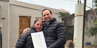 Villa Ocampo: Familias ocampenses recibieron sus escrituras en el marco de la Ley Pierri