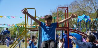 Villa Ocampo: Se reinauguró la Plaza Raúl Alfonsín en el barrio FOPROVI