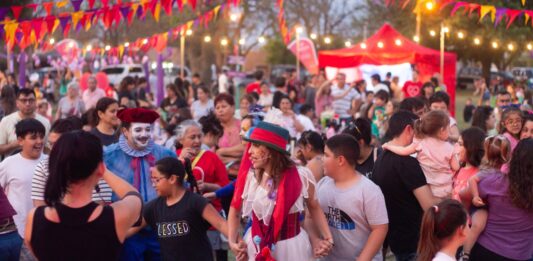 “Yo vi tu corazón” llega a Villa Ocampo con una propuesta para encontrarnos en la plaza
