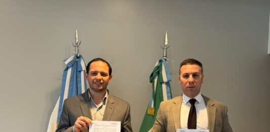 Villa Ocampo firmó un convenio con la UNCAUS para ampliar la oferta educativa en 2027